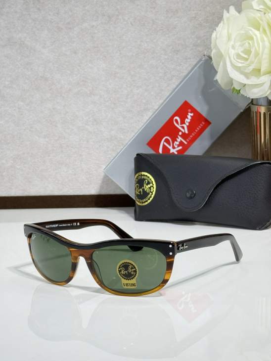 Picture of Ray-Ban Sunglasses _SKUfw77817122fw
